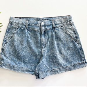 American Eagle Outfitters Acid Wash Yoke Mom Shorts